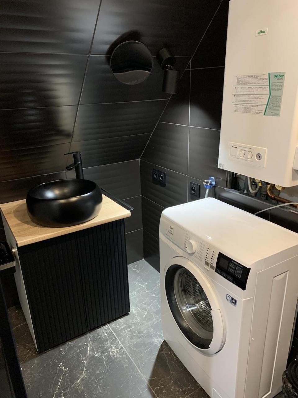 Apartamenty Astor - Ksiezycowy Szczawno-Zdroj Εξωτερικό φωτογραφία